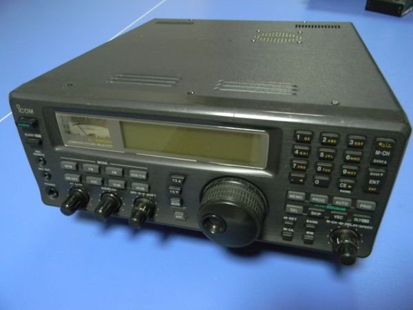 ICOM IC-R8500 456087.JPG