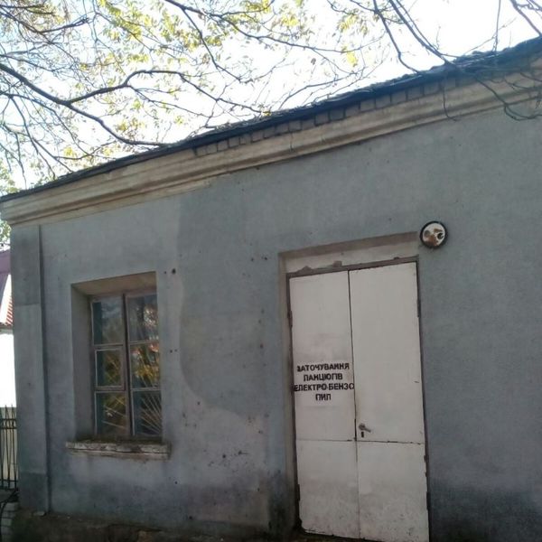 Фасад Білозерка Соборна,79 сторона Краснюк 21-10-2021.jpg